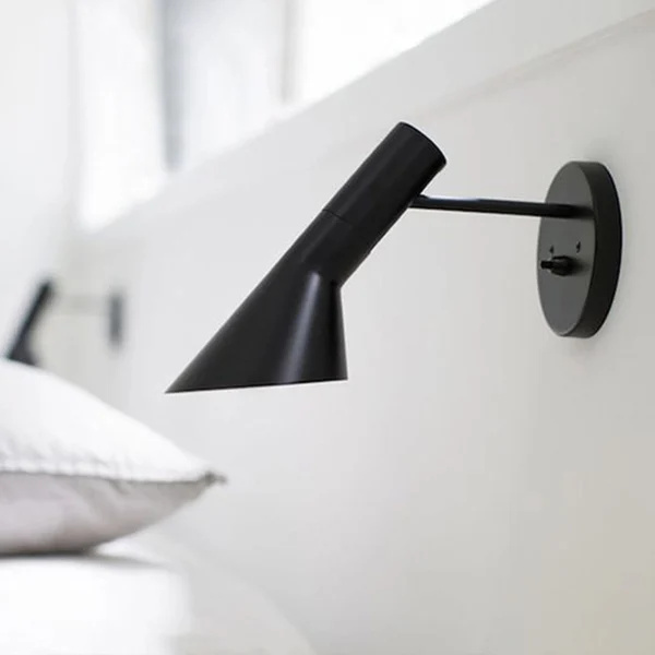 Modern Designer  Wall Lamp for Bedroom Bedside Industry Indoor Decor Metal Wall Mounted Light Fixture With Plug In