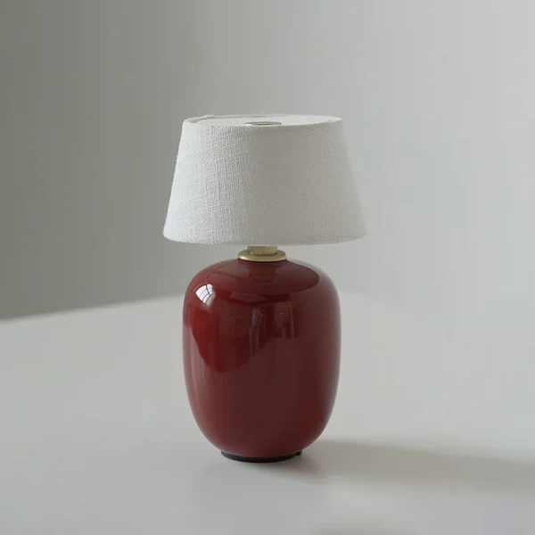 Vintage Table Lamp Mid Century Luxury Style High End Charging Light for Bedroom Bedside Living Room Sofa Side
