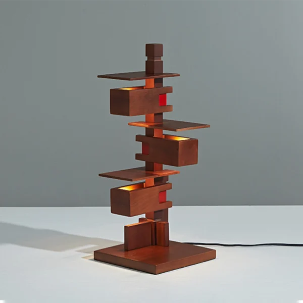 Vintage Luxury High-end Solid Wood Table Lamp Designer Living Room TV Cabinet Decoration